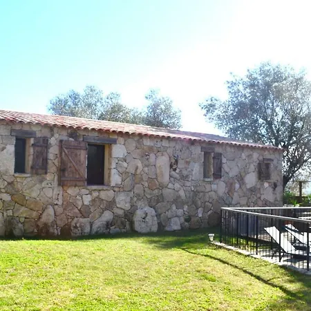 Les Bergeries De Petralonga Casa de Férias